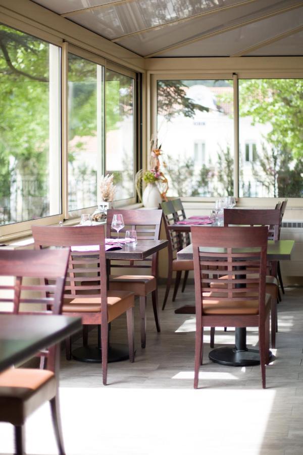 Logis Hotel & Restaurant Le Carnot Die Exterior photo